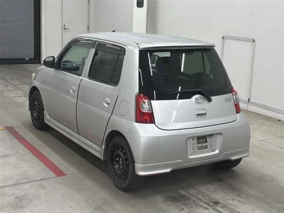 DAIHATSU ESSE