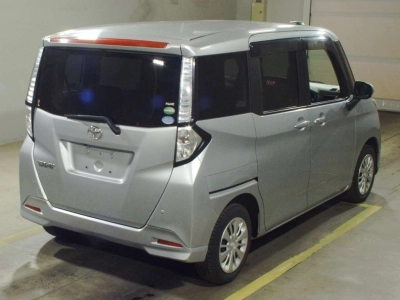 TOYOTA TANK
