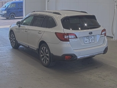 SUBARU OUTBACK