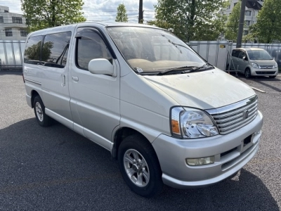 TOYOTA REGIUS