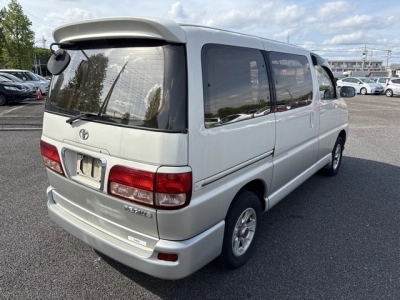 TOYOTA REGIUS