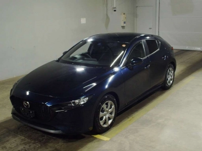 MAZDA MAZDA3 FASTBACK