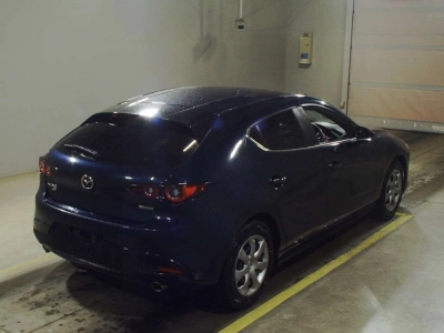 MAZDA MAZDA3 FASTBACK