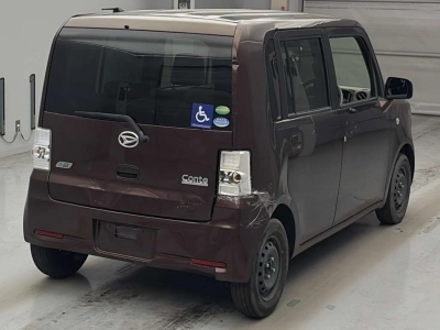 DAIHATSU MOVE CONTE