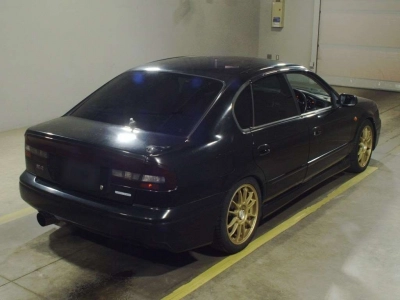 SUBARU LEGACY B4