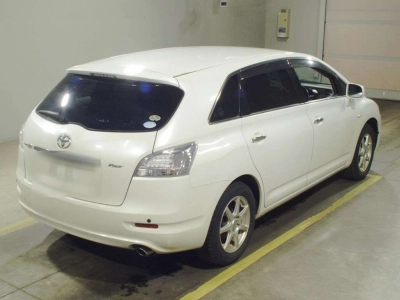 TOYOTA MARK X ZIO
