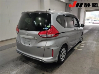 HONDA FREED HYBRID