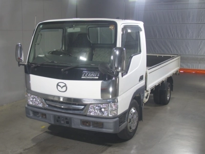 MAZDA TITAN DASH