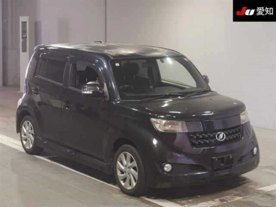 TOYOTA BB