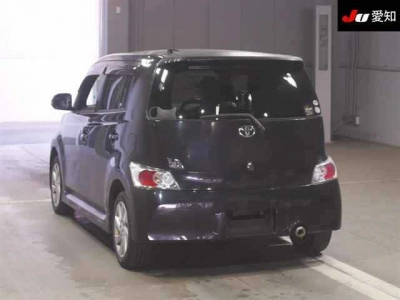 TOYOTA BB