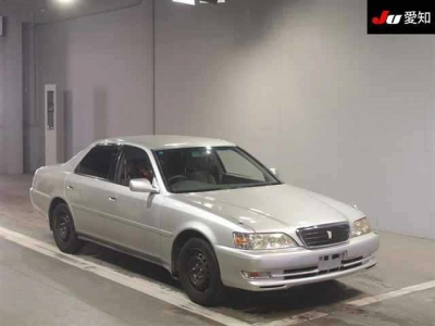 TOYOTA CRESTA