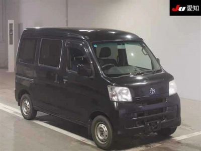 TOYOTA PIXIS VAN