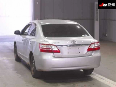 TOYOTA PREMIO