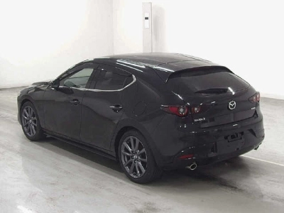 MAZDA MAZDA3 FASTBACK