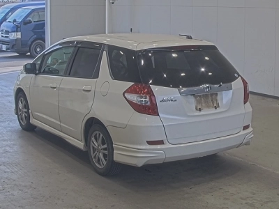 HONDA FIT SHUTTLE
