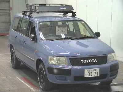 TOYOTA SUCCEED VAN