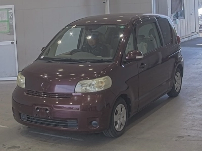TOYOTA PORTE