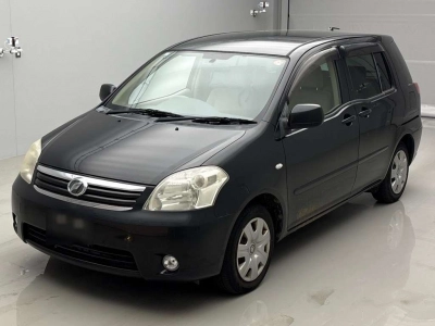 TOYOTA RAUM