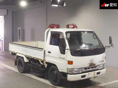 TOYOTA TOYOACE TRUCK