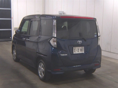TOYOTA TANK