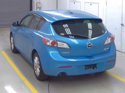 MAZDA AXELA SPORT
