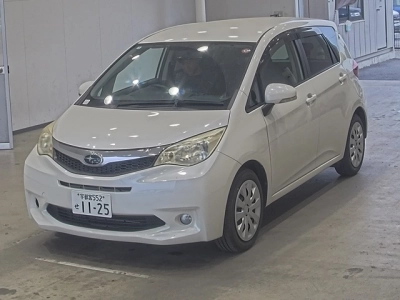SUBARU TREZIA