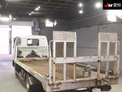 TOYOTA DYNA TRUCK