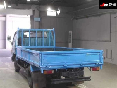 TOYOTA DYNA TRUCK