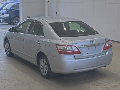 TOYOTA PREMIO