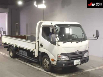 TOYOTA DYNA TRUCK