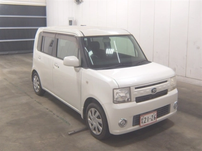 DAIHATSU MOVE CONTE