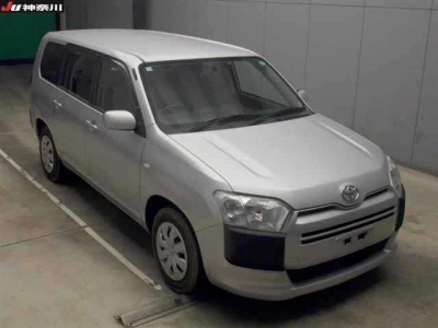 TOYOTA SUCCEED VAN