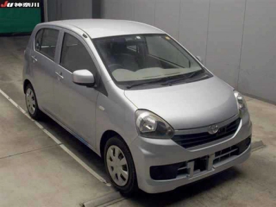 TOYOTA PIXIS EPOCH
