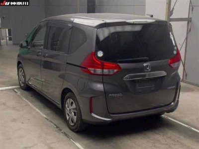 HONDA FREED HYBRID