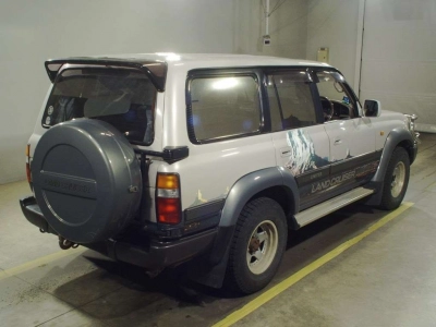 TOYOTA LAND CRUISER 80
