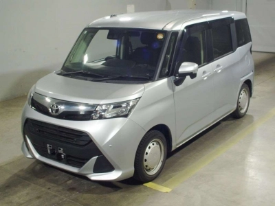 TOYOTA TANK