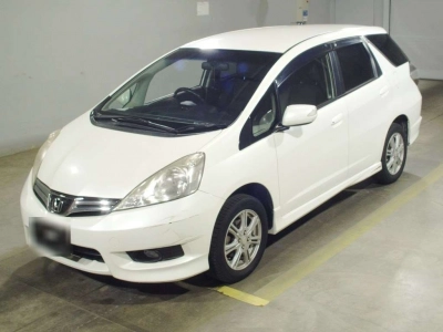 HONDA FIT SHUTTLE