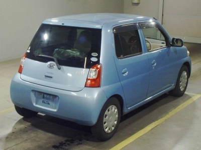 DAIHATSU ESSE