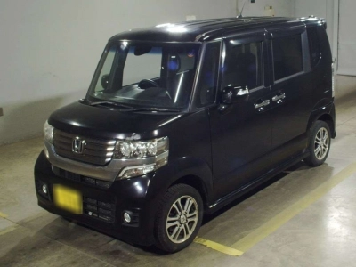 HONDA N BOX CUSTOM