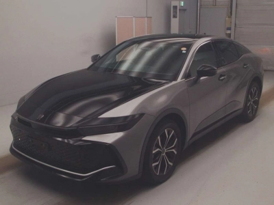TOYOTA CROWN CROSSOVER