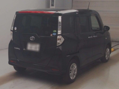 TOYOTA TANK