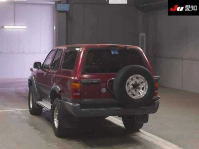 TOYOTA HILUX SURF