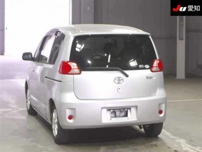 TOYOTA PORTE