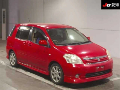 TOYOTA RAUM