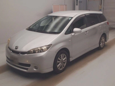 TOYOTA WISH