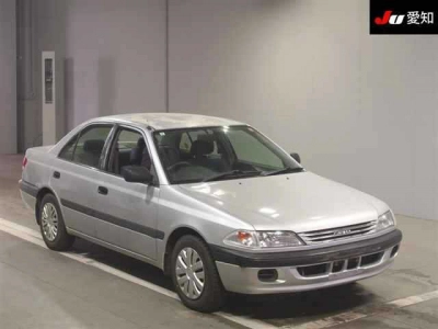 TOYOTA CARINA
