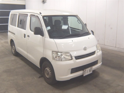 TOYOTA TOWN ACE VAN