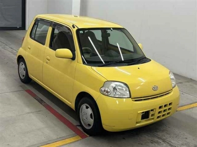 DAIHATSU ESSE