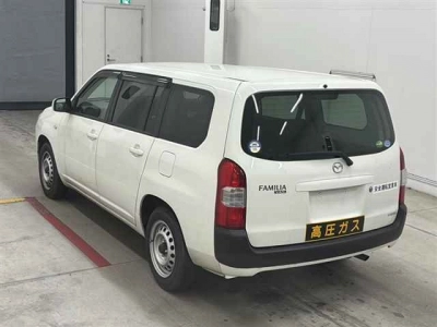 MAZDA FAMILIA VAN