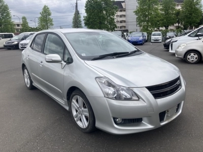 TOYOTA BLADE